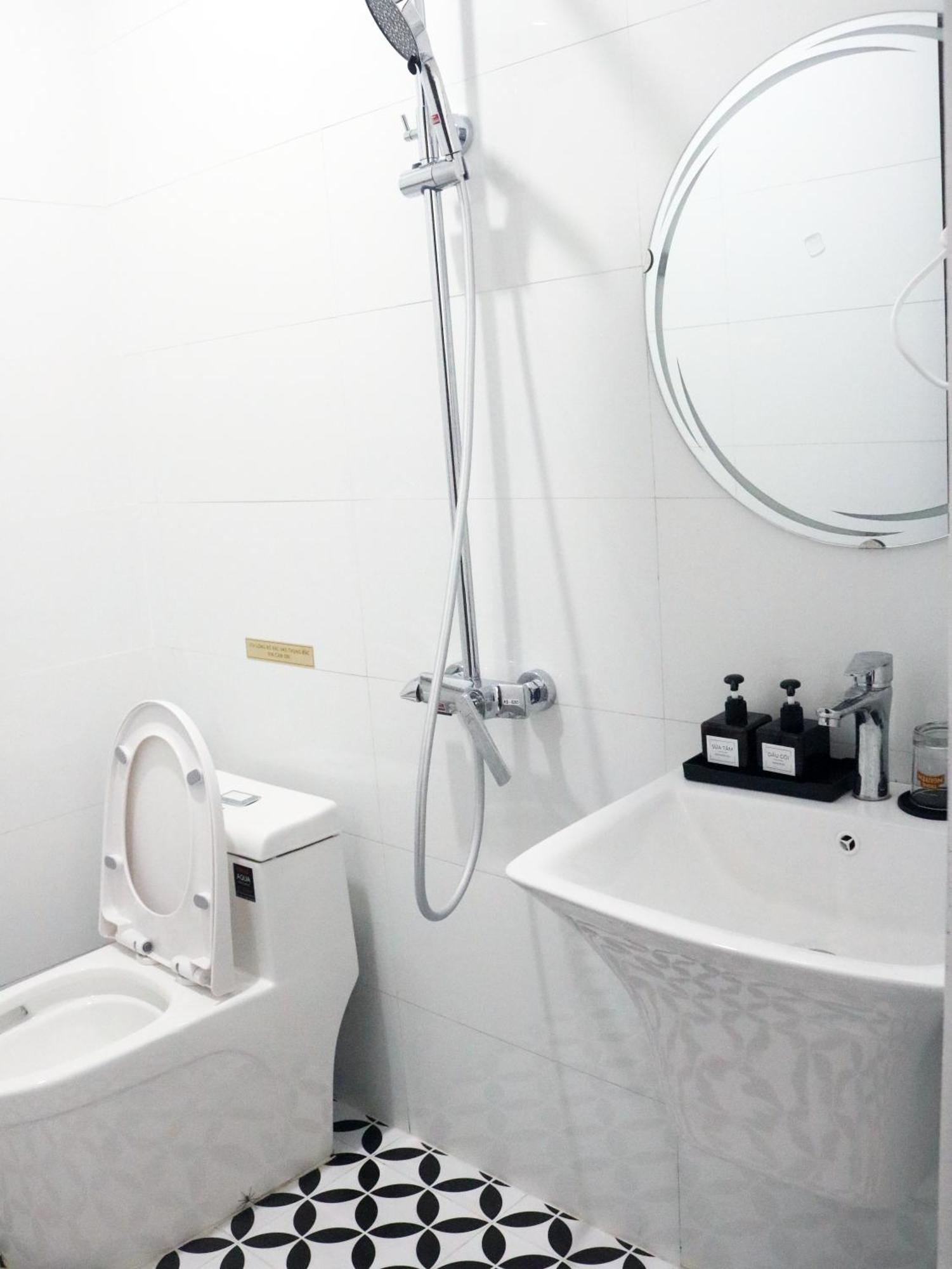 Lucky Hotel Mini Tam Kỳ Buitenkant foto